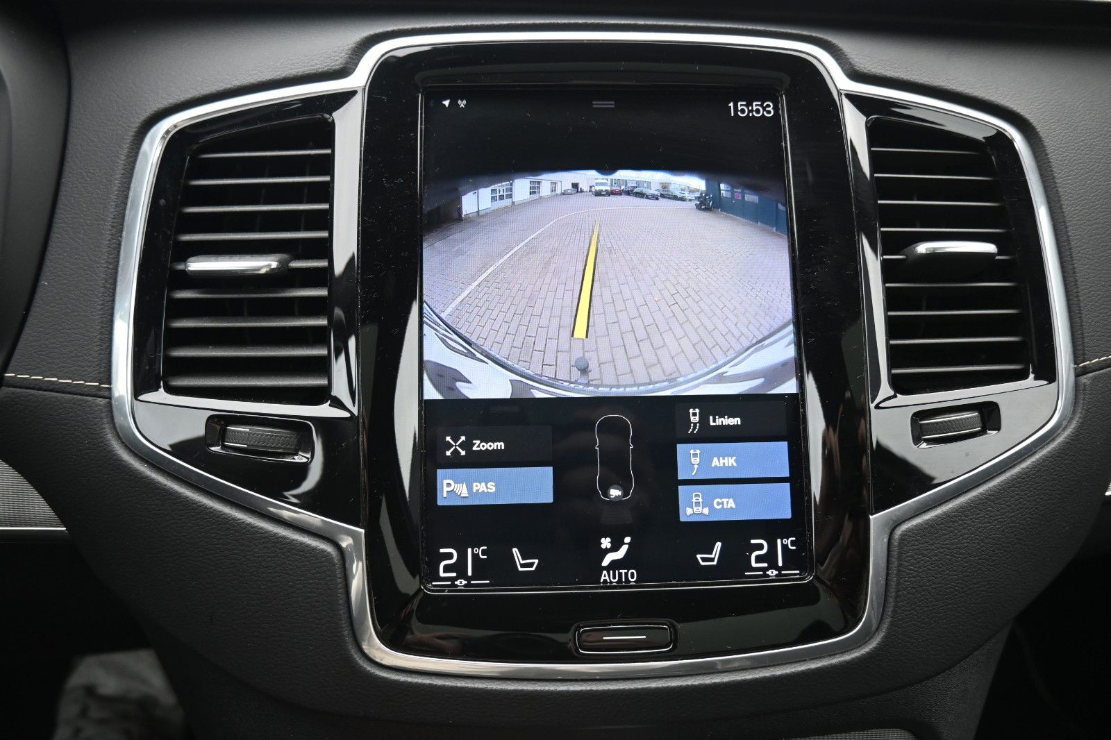 Fahrzeugabbildung Volvo XC90 D5 AWD*R Design*LUFT*PANO*7Si*LED