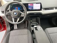BMW 220 Active Tourer - Vorschau Bild 12