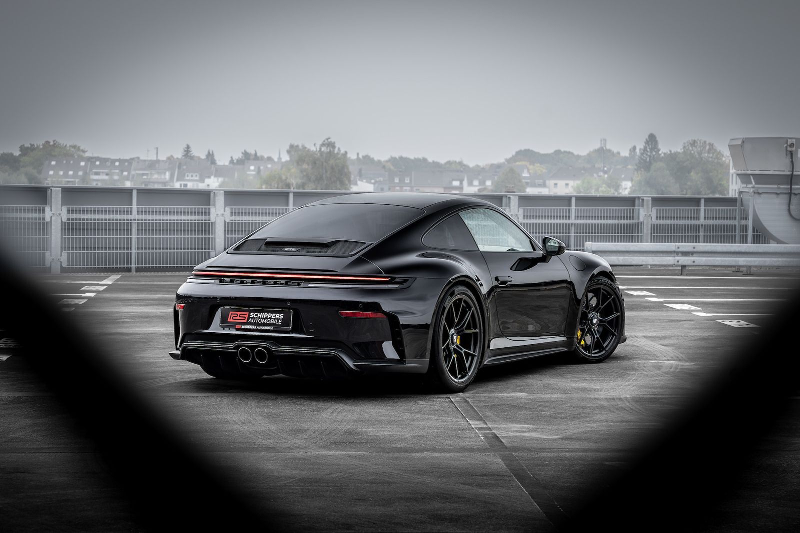 Fahrzeugabbildung Porsche 911 992 .2 GT3 Touring PCCB|CARBON|LIFT|PPF