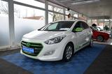Hyundai i30 Classic *KLIMA*SITZHZG*PDC*5-TÜRIG*TÜV 11-27 - Hyundai i30 Classic mit Diesel-Antrieb