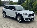 MINI Countryman S Autom.*NAVI*RüKAMERA* - MINI Countryman Serie mit Benzin-Antrieb: Automatik