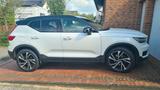 Volvo XC40 T4 R Design Geartronic R Design - Volvo XC40 von privat