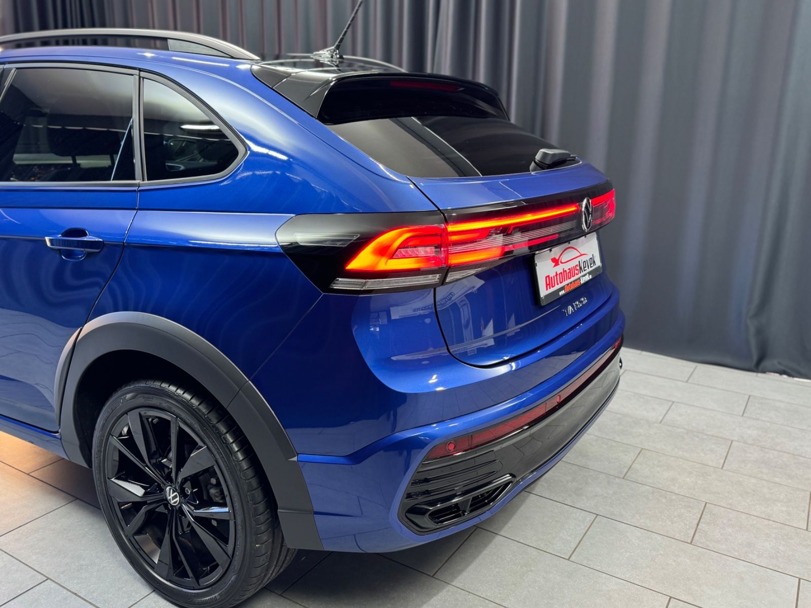 Fahrzeugabbildung Volkswagen Taigo R-Line|DSG|NAVI|KAMERA|ACC|