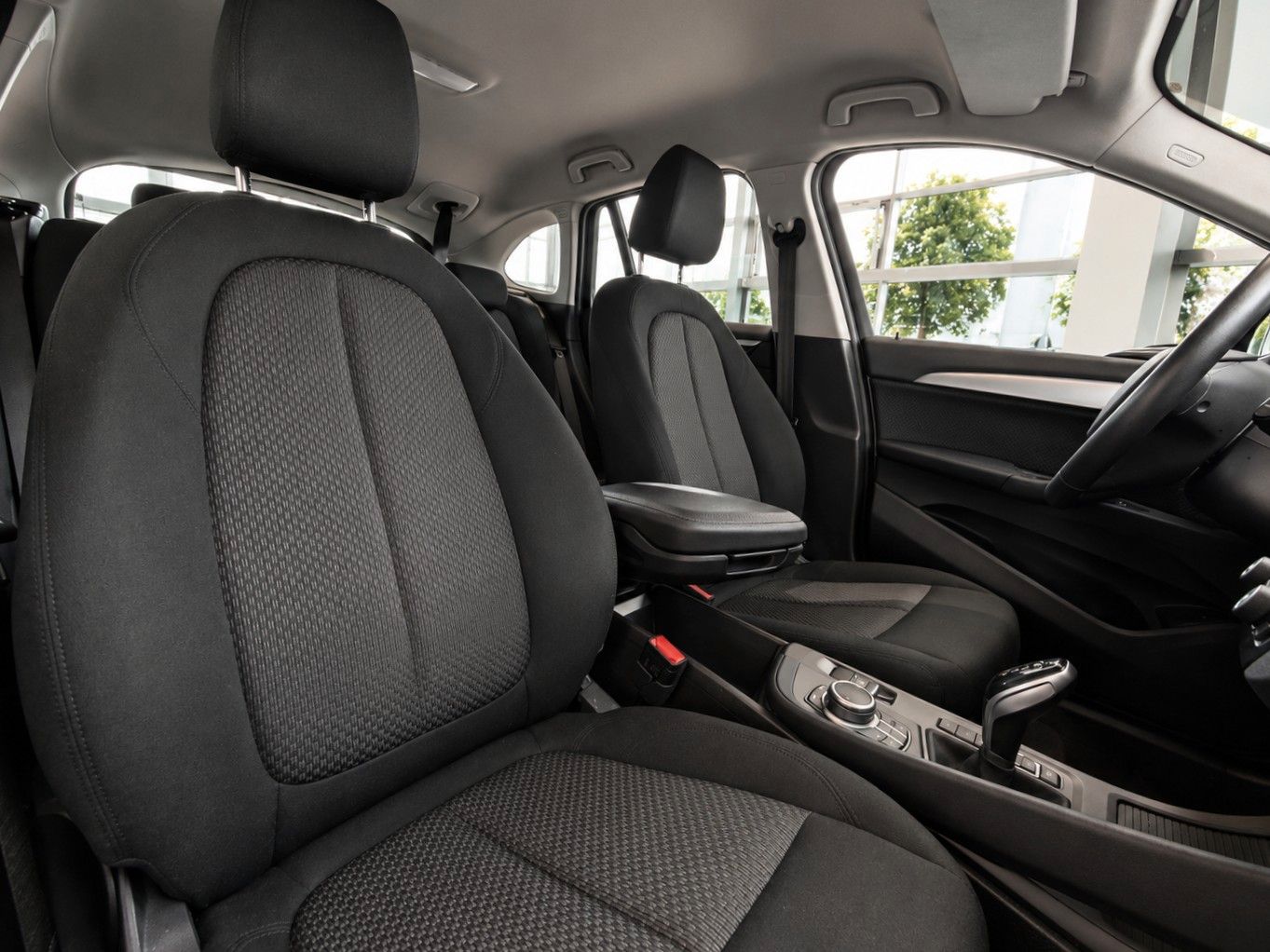 BMW X1 sDrive 18 d AUT. NAVI SITZH. 1.Hd SCHECKH.BMW foto 21