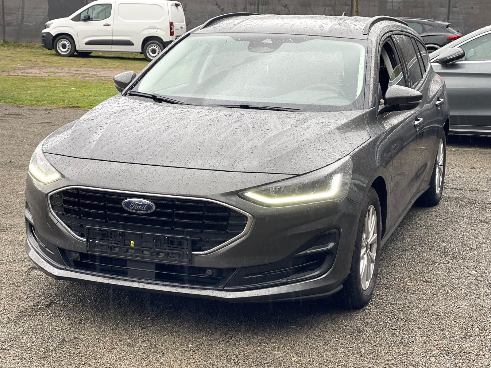 Ford Focus Turnier 1.5*Diesel*LED*120PS*Aut*KAM