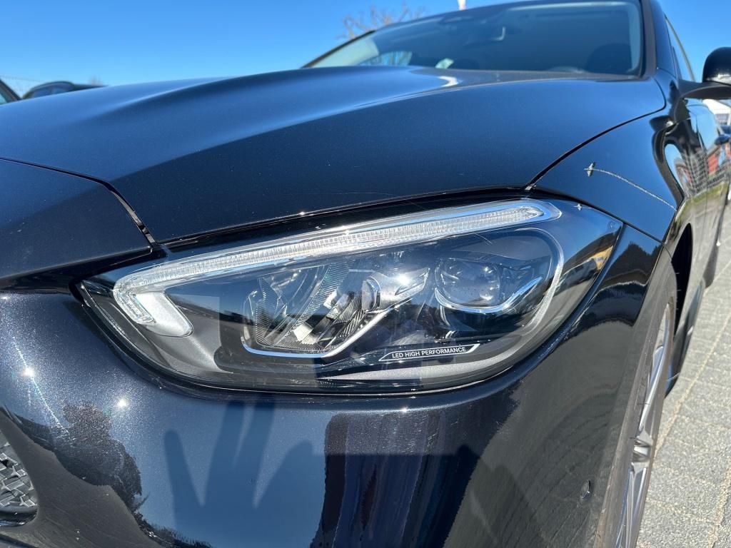 Fahrzeugabbildung Mercedes-Benz C 300 T AMG Navi LED Memory Kamera