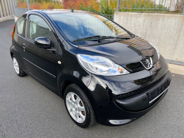 Peugeot 107 Filou *AHK*8-fach bereift*TÜV neu*