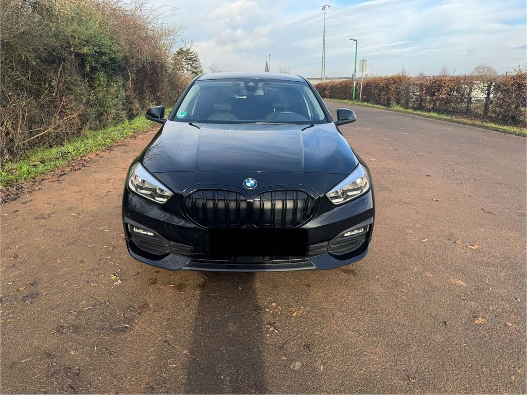 Image of BMW 118