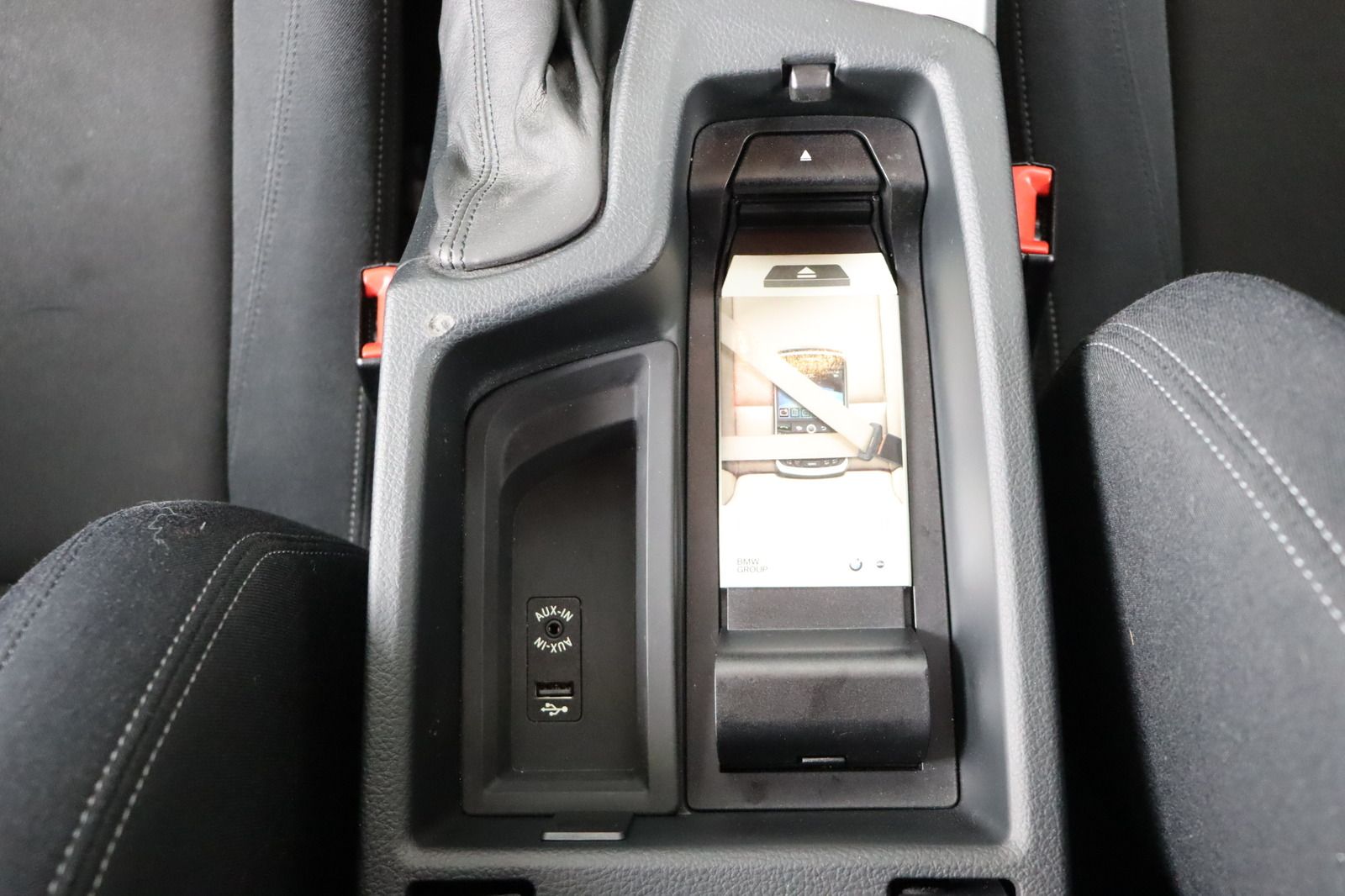 Fahrzeugabbildung BMW 330 d Touring  xDrive Sport Line