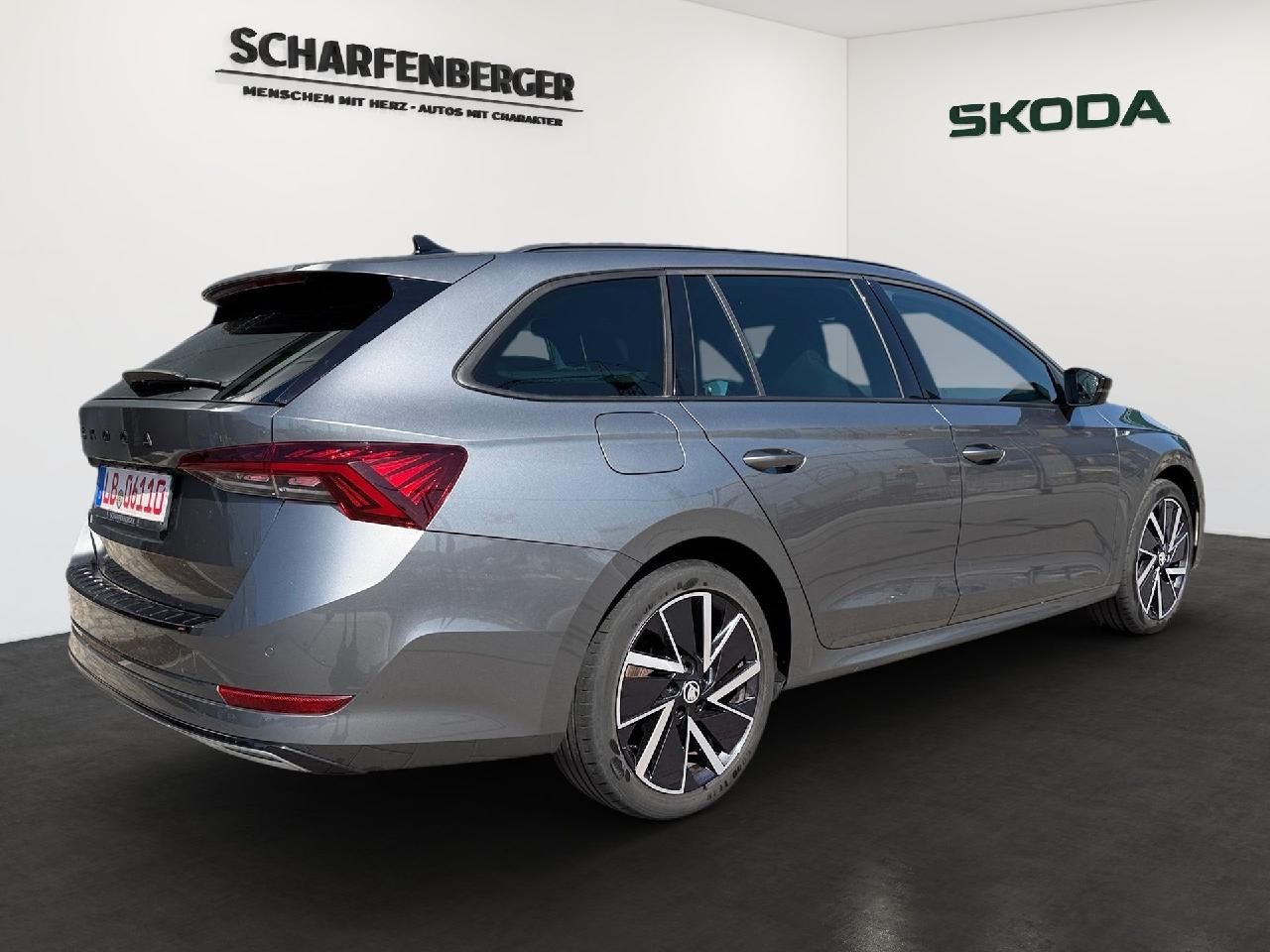 Skoda Octavia C. Sportline DSG *DCC,PANO,Sthz.,LHZ* imagem 3