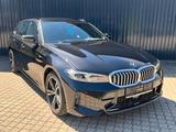 BMW 330i xDrive Touring M SPORT / Kamera/HiFi/M-Rad - BMW 3er Reihe mit Benzin-Antrieb: Kombi, Automatik