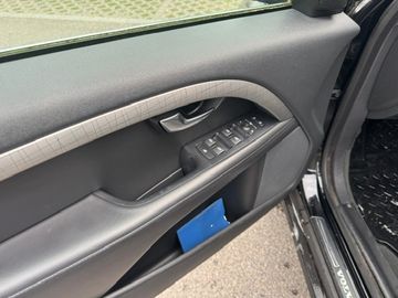 Volvo XC70 - 9