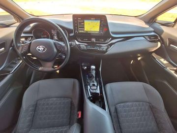 Toyota C-HR - 8