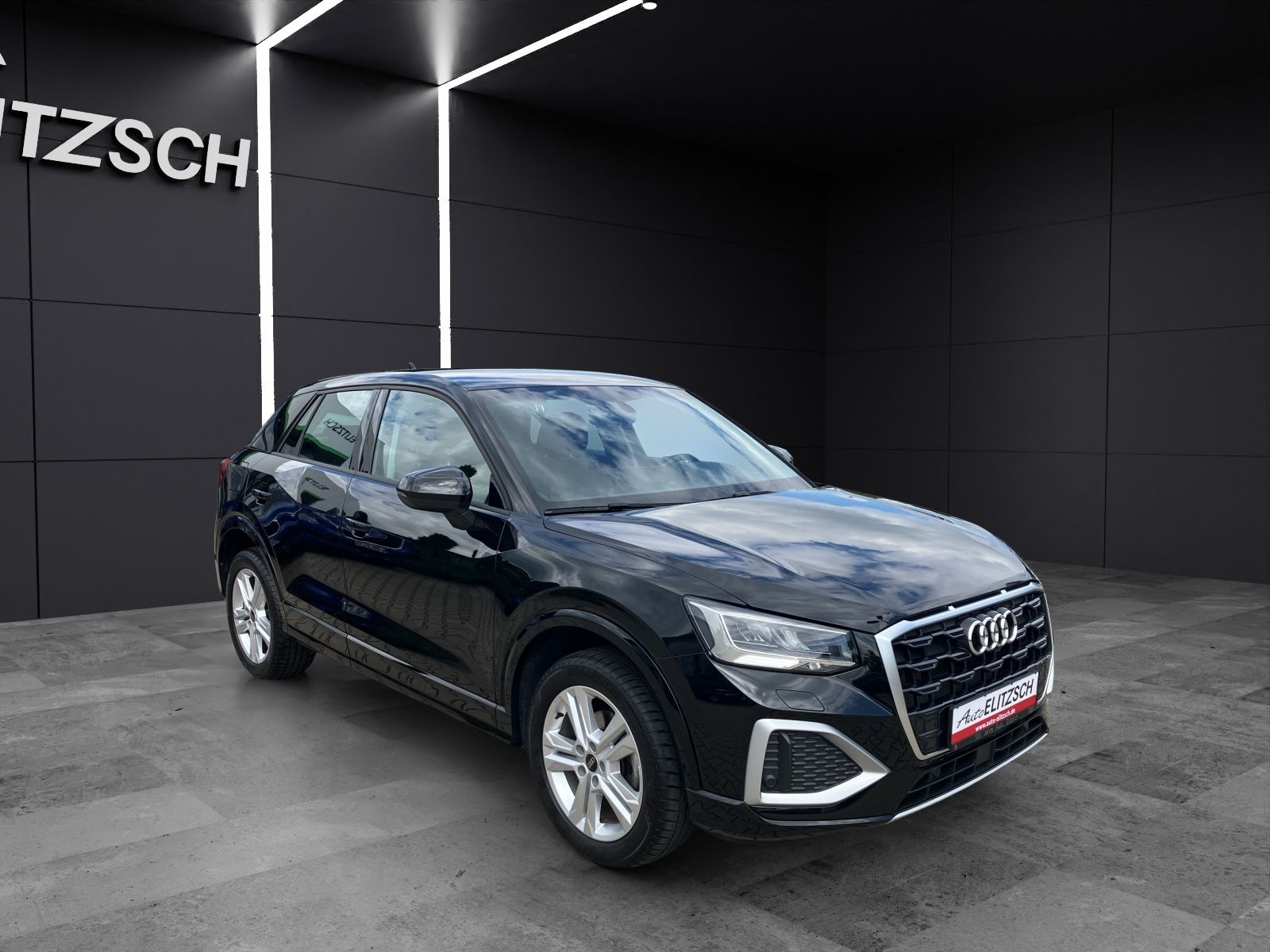 Fahrzeugabbildung Audi Q2 35 TFSI advanced S tronic LED Vorb AHZV