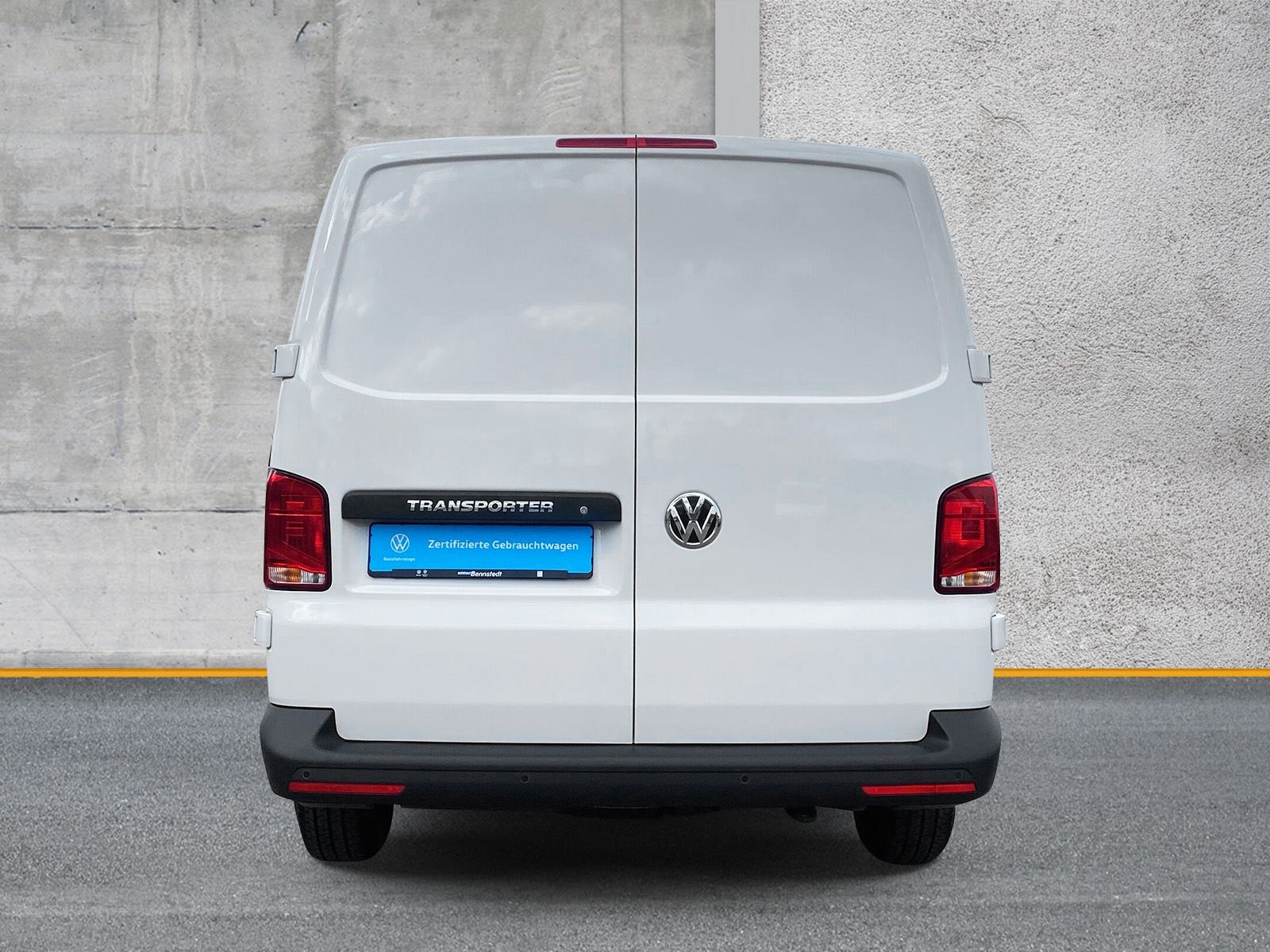 Fahrzeugabbildung Volkswagen T6 Transporter 2.0 TDI T6.1 lang Klima Navi ACC
