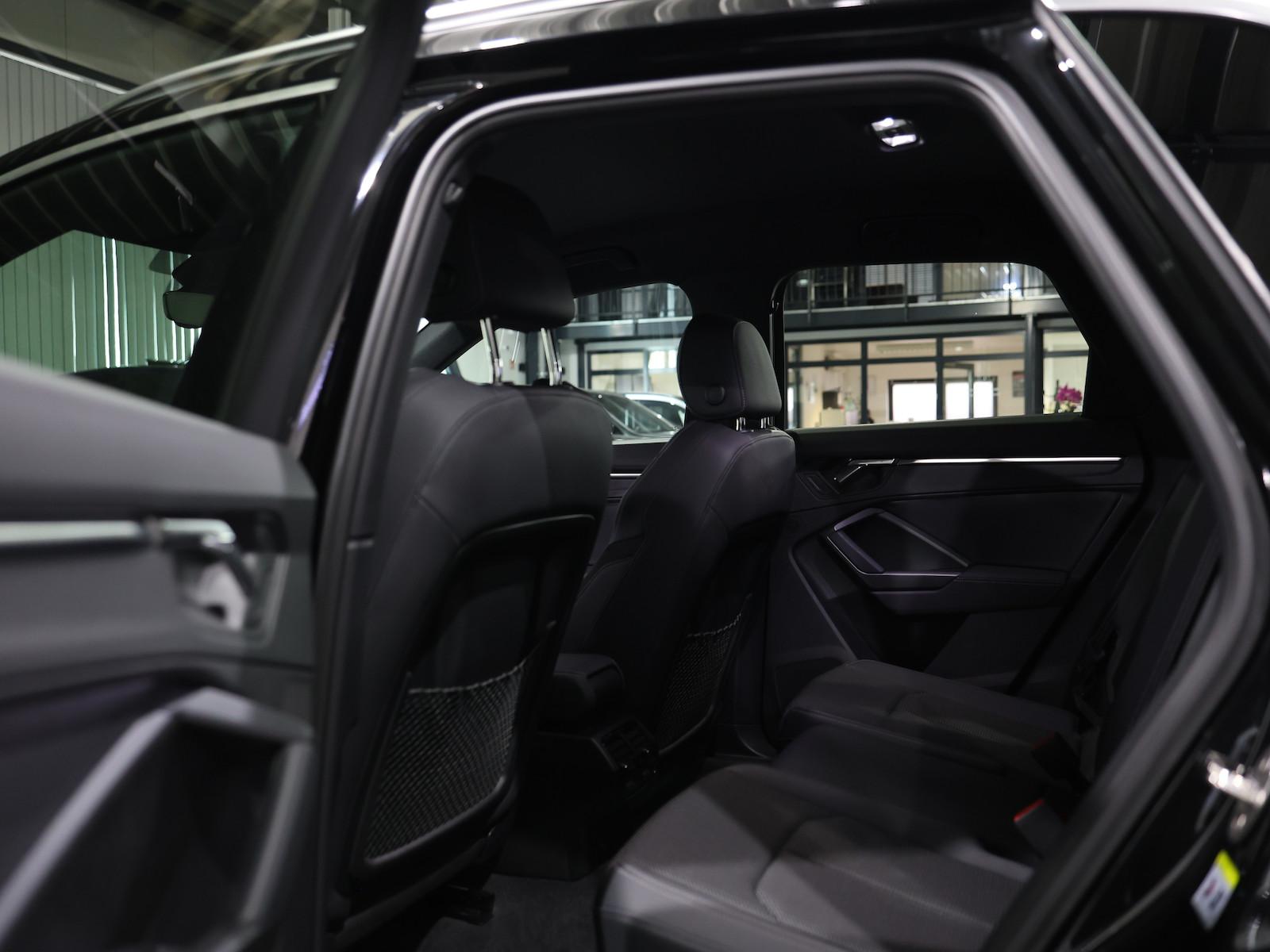 Audi Q3 35 TFSI S-LINE SPORT / LED, LEDER, VIRTUAL, миниатюра 17