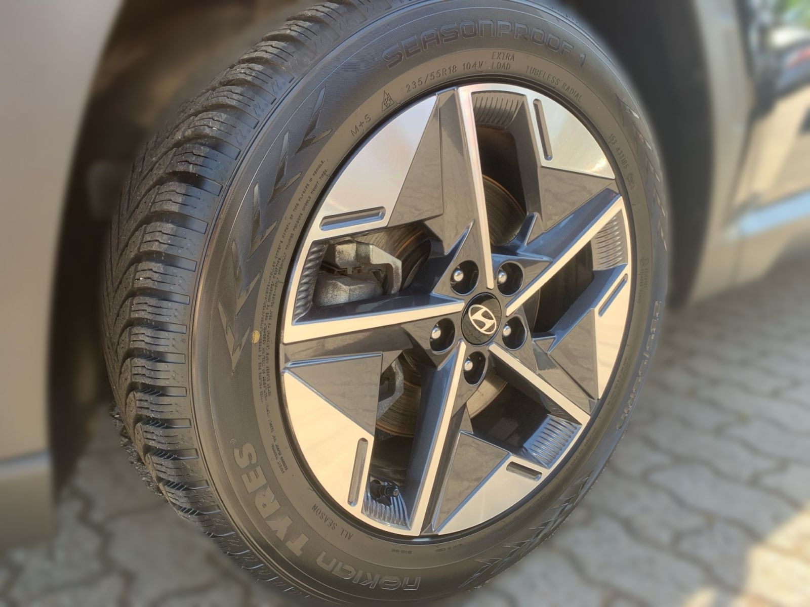 Fahrzeugabbildung Hyundai TUCSON 1.6 T-GDI 7-DCT Trend Mild-Hybrid LED All