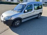 Peugeot Partner, Baujahr 2004  zuverlässi... - gebrauchte Peugeot Partner aus dem Jahr 2004