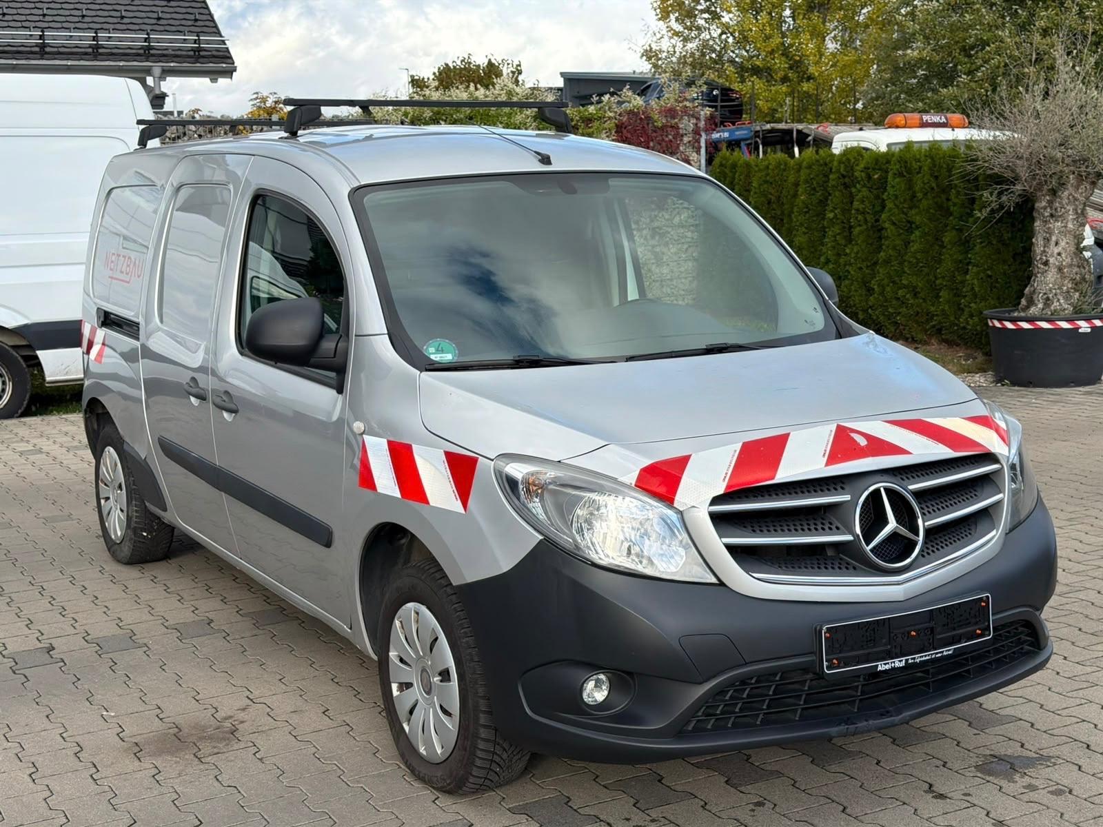 Mercedes-Benz Citan 2015 — interior