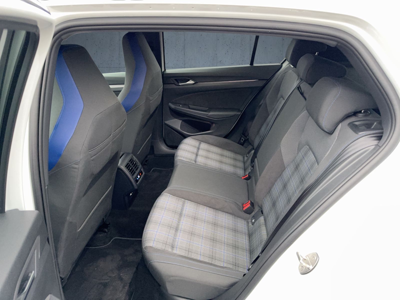 Volkswagen Golf - Bild 12
