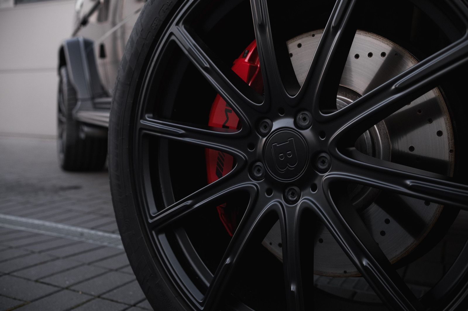 Fahrzeugabbildung Mercedes-Benz G 63 AMG -Burmester Sound-BRABUS-Felgen-Auspuff