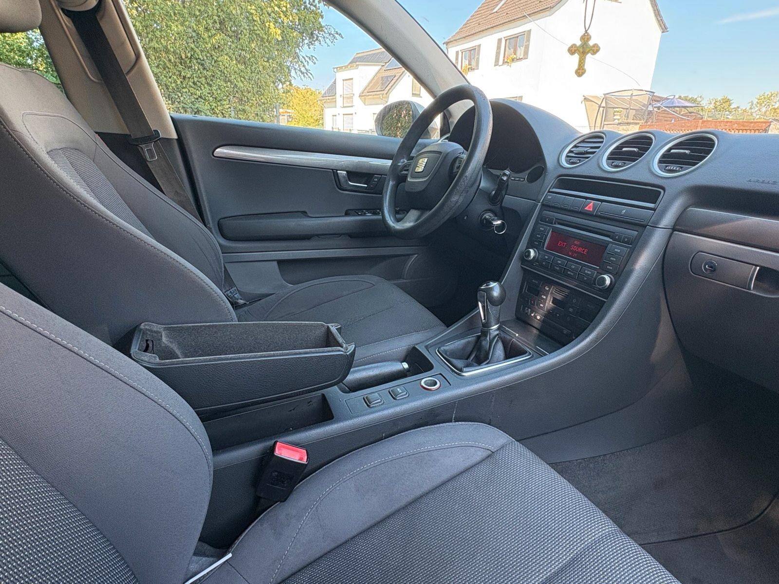 Seat Exeo 2012 — photo 7
