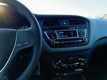 Hyundai i20 1.2 Classic (75PS)