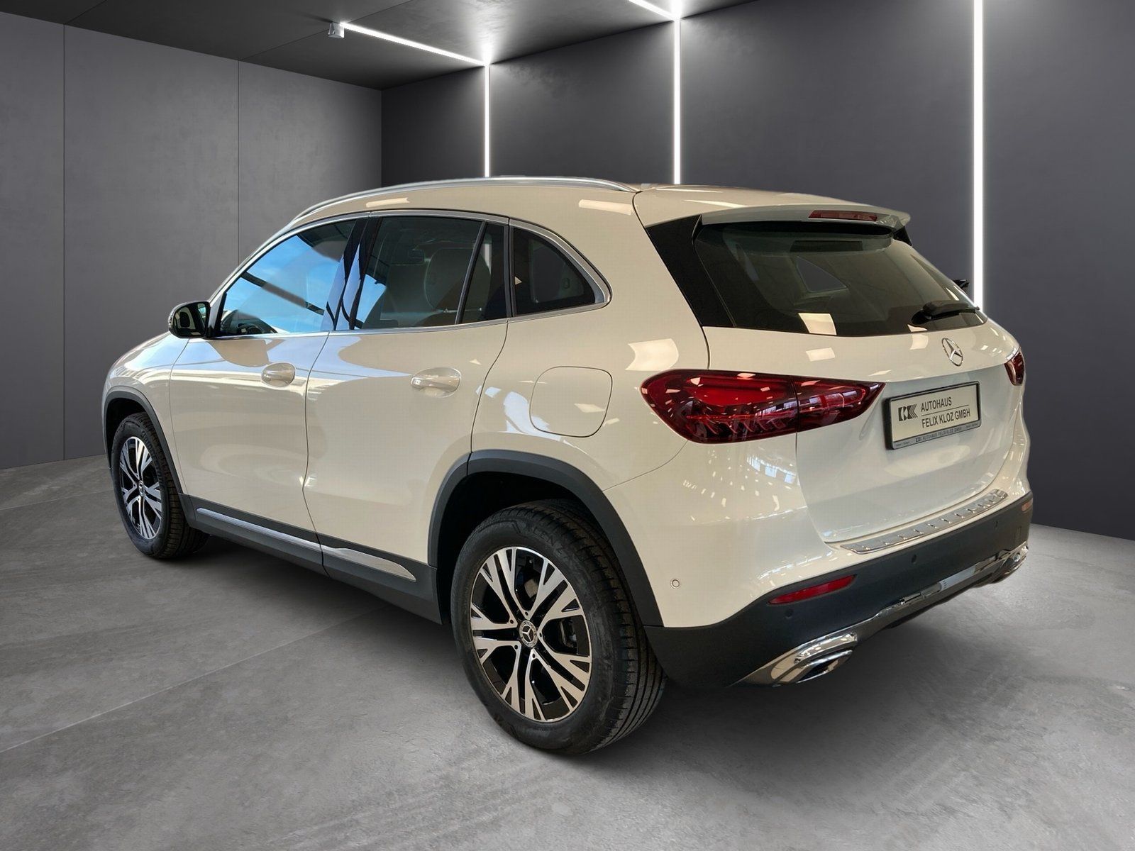 Fahrzeugabbildung Mercedes-Benz GLA 200 Progressive*Totwinke*LED*Kamera*CarPlay*