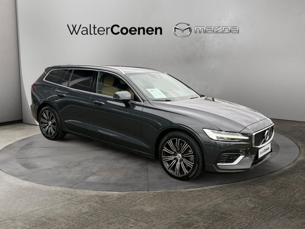 Volvo V60 T8 AWD Twin Engine Inscription AHK semi elek