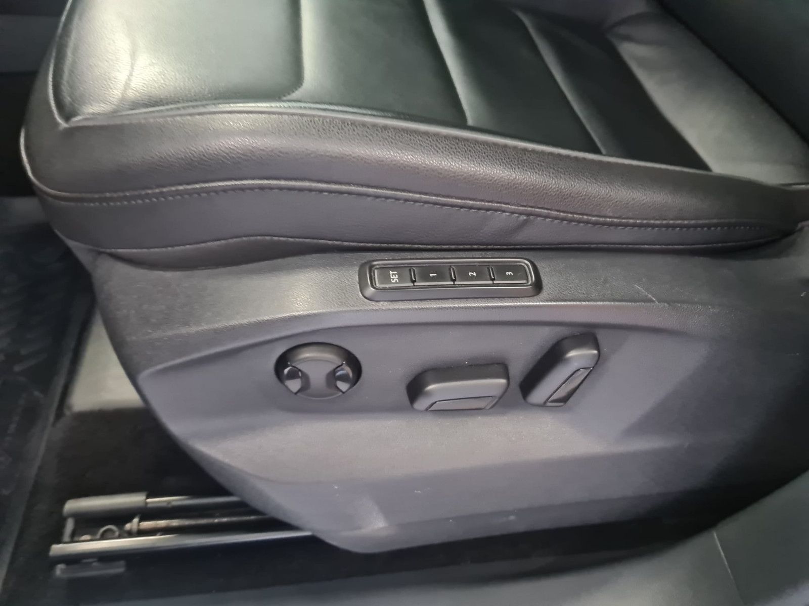 Fahrzeugabbildung SEAT Tarraco Xcellence 4Drive / LED / AHK / PANORAMA