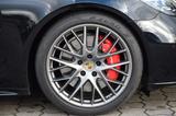 Porsche Panamera GTS - Porsche Panamera: Coupe