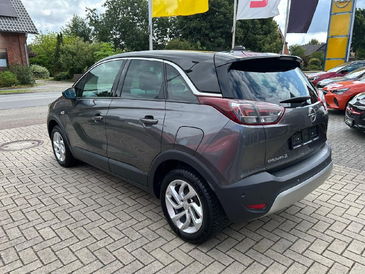 Fahrzeugabbildung Opel Crossland Innovation