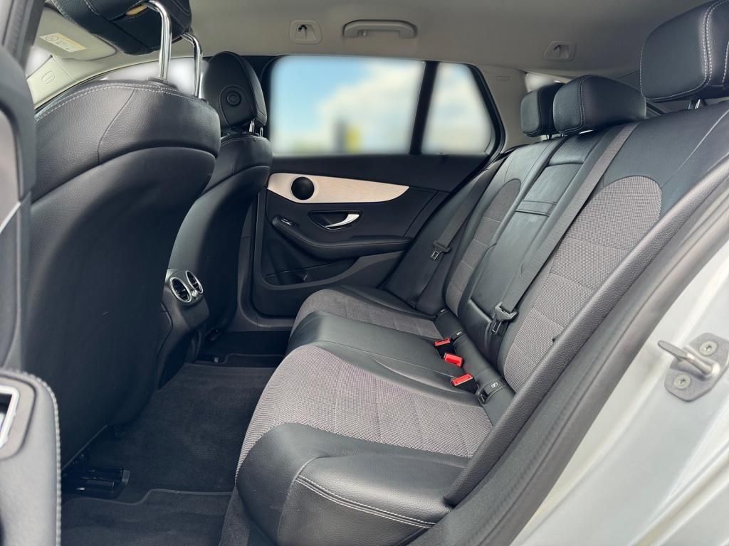 Fahrzeugabbildung Mercedes-Benz C 300 deT Avantg. AHK Totwi. SHZ Ambie. Burm.