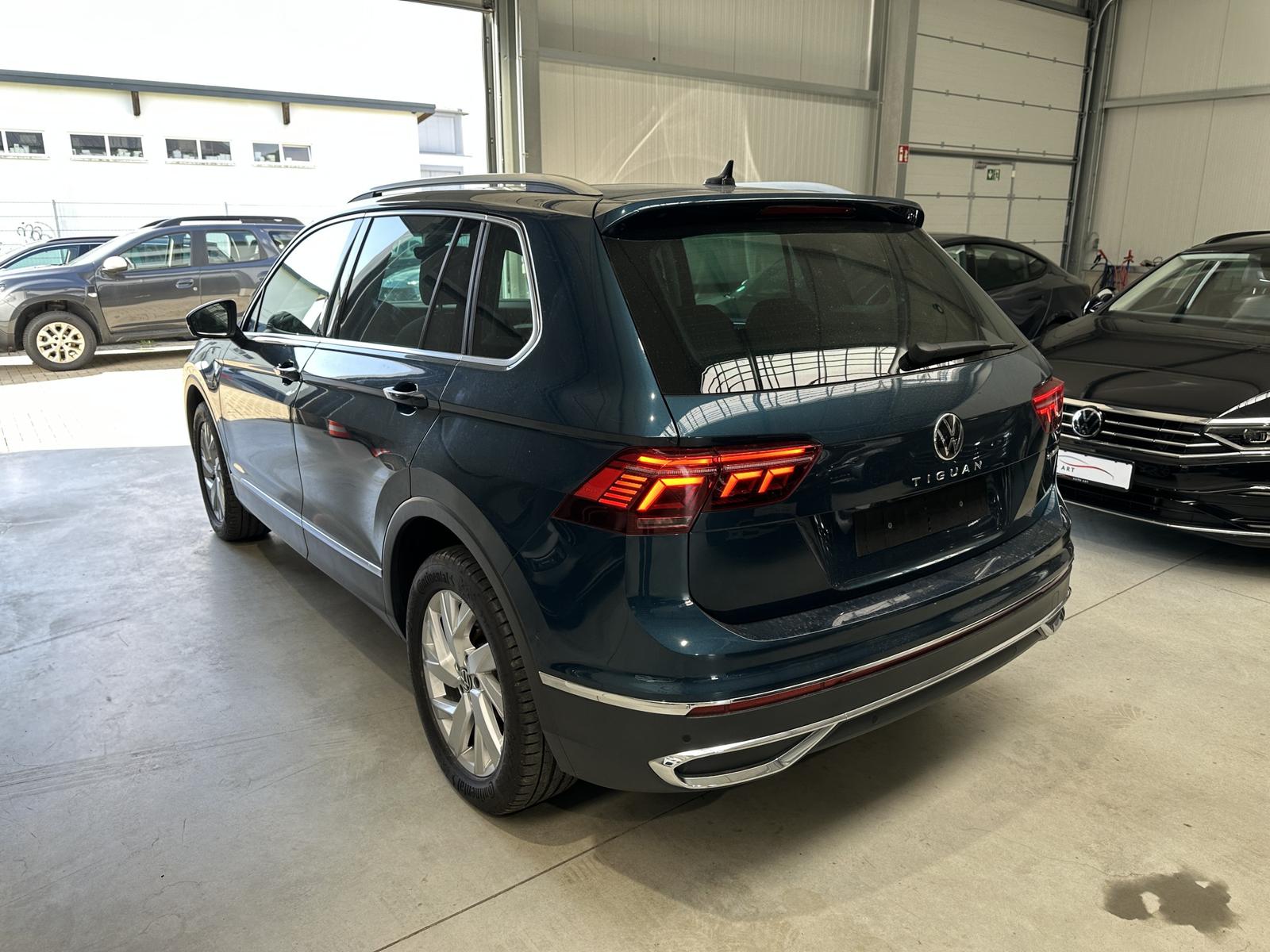 Volkswagen Tiguan Elegance eHybrid Pano AHK LED DAB ACC