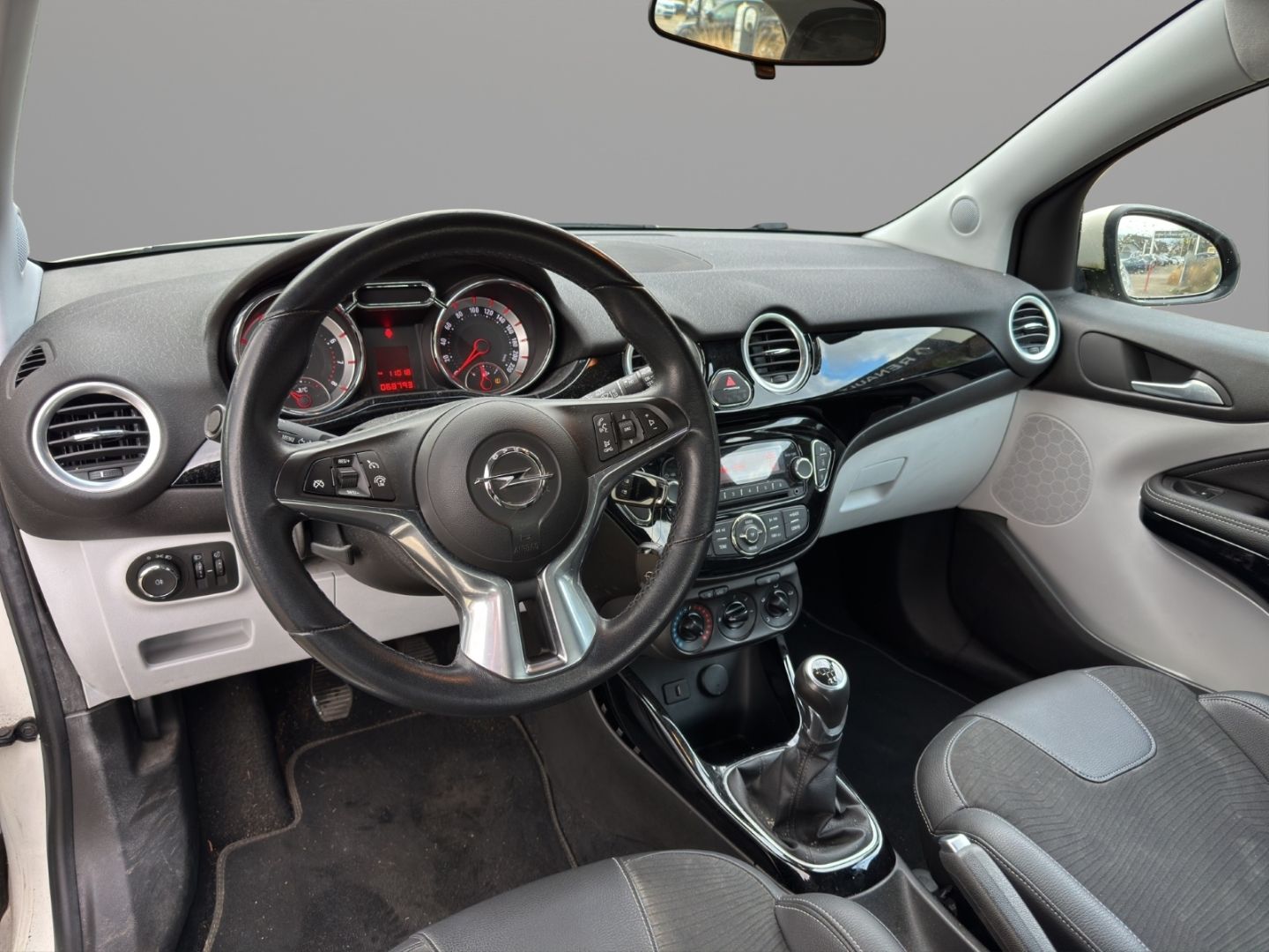 Fahrzeugabbildung Opel Adam Open Air 1.4 Faltdach SD Temp PDC Berganfah