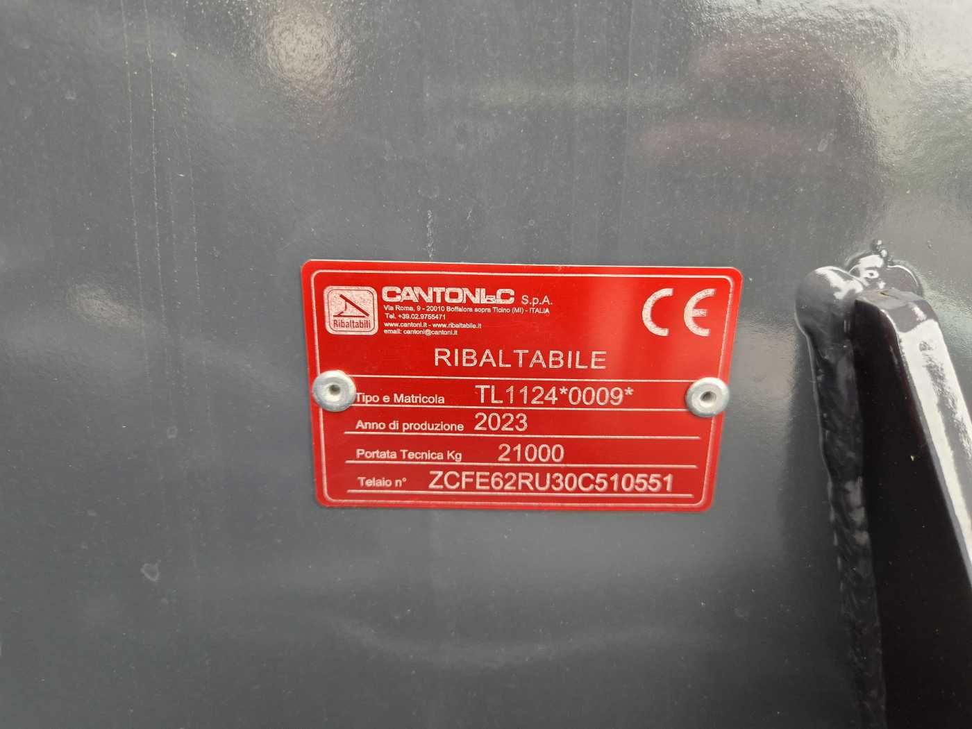 Fahrzeugabbildung Iveco X-Way AD300X48Z HR OFF 6x4 Bordmatik Intarder