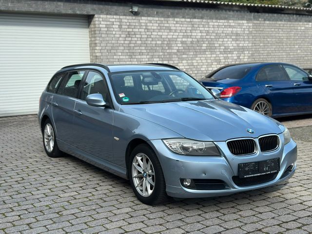 BMW 318d Touring Automatik*PDC v. + h.*2-Zonen*Navi*