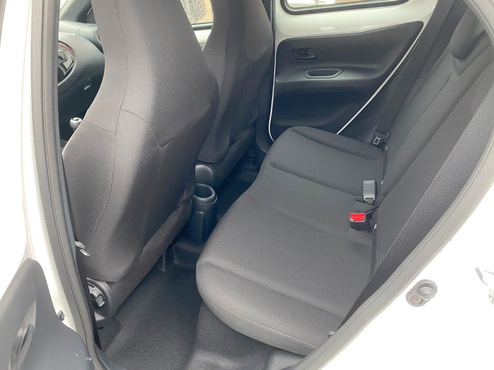 Toyota Aygo (X) - Bild 11