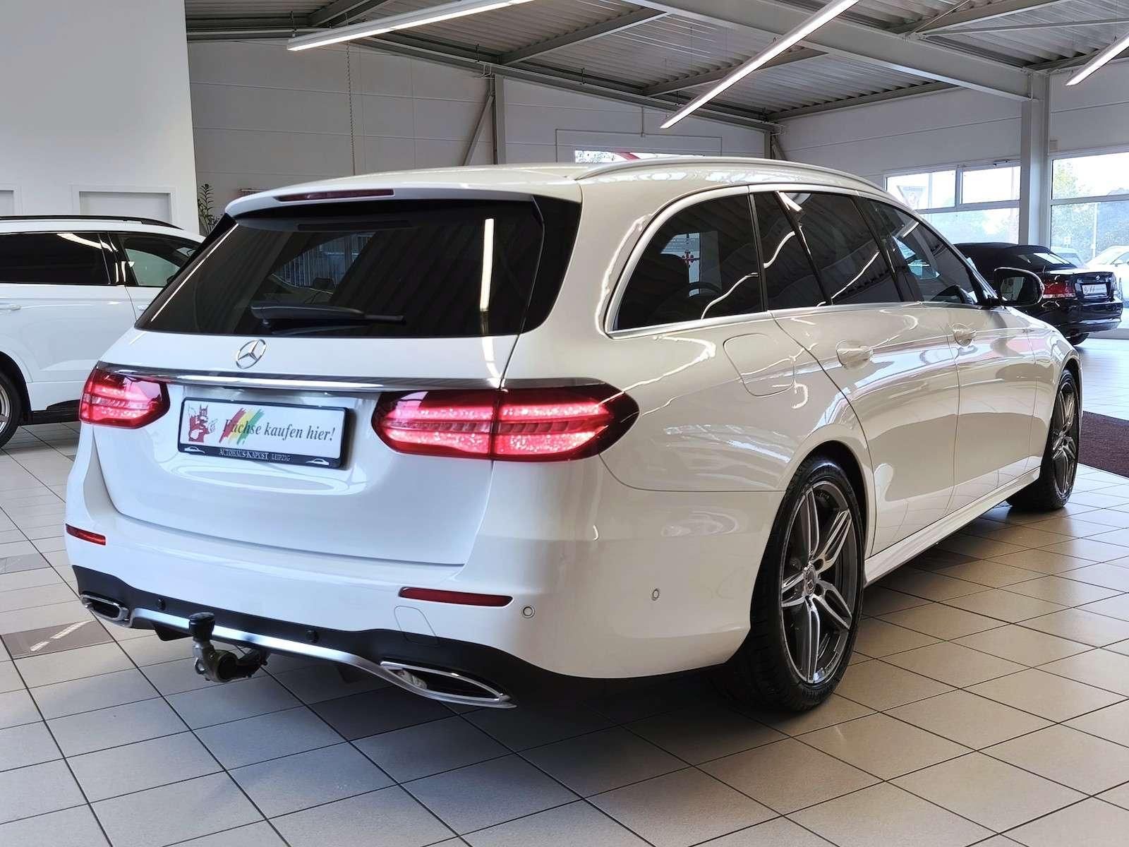 Fahrzeugabbildung Mercedes-Benz 300d AMG Line/Navi/S-Dach/Spur/DAB/Ahk 180 kW...