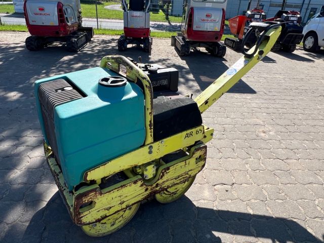 Ammann AR 65, Bj 02, Tandem-Vibrationswalze, Wasserber.