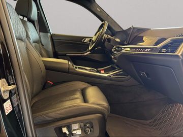 BMW X7 - 6