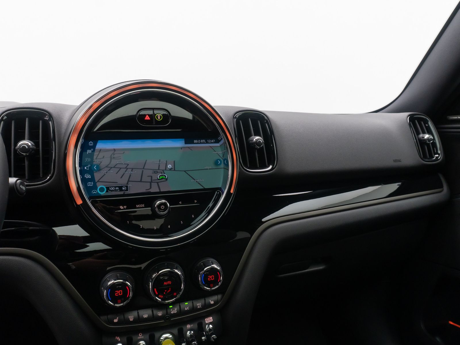 Fahrzeugabbildung MINI Countryman SE (Cooper) DAB HUD H/K Panorama Voll