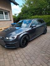 Audi S3 2.0 TFSI S tronic quattro Sportback - - Audi S3: Schiebedach
