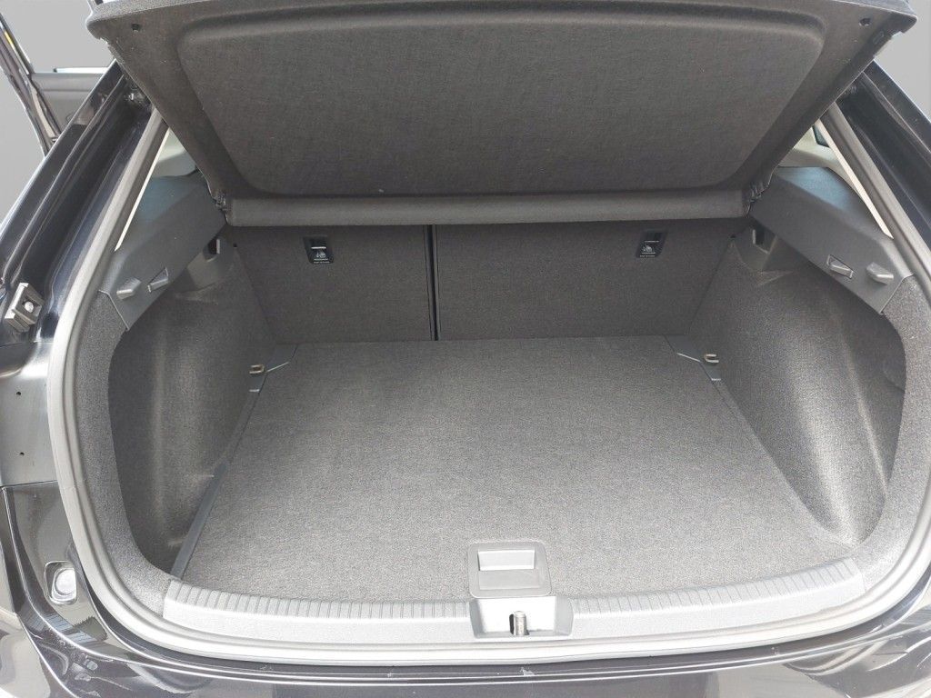 Fahrzeugabbildung Volkswagen Taigo 1.0 TSI Life Anschlußgarantie LED