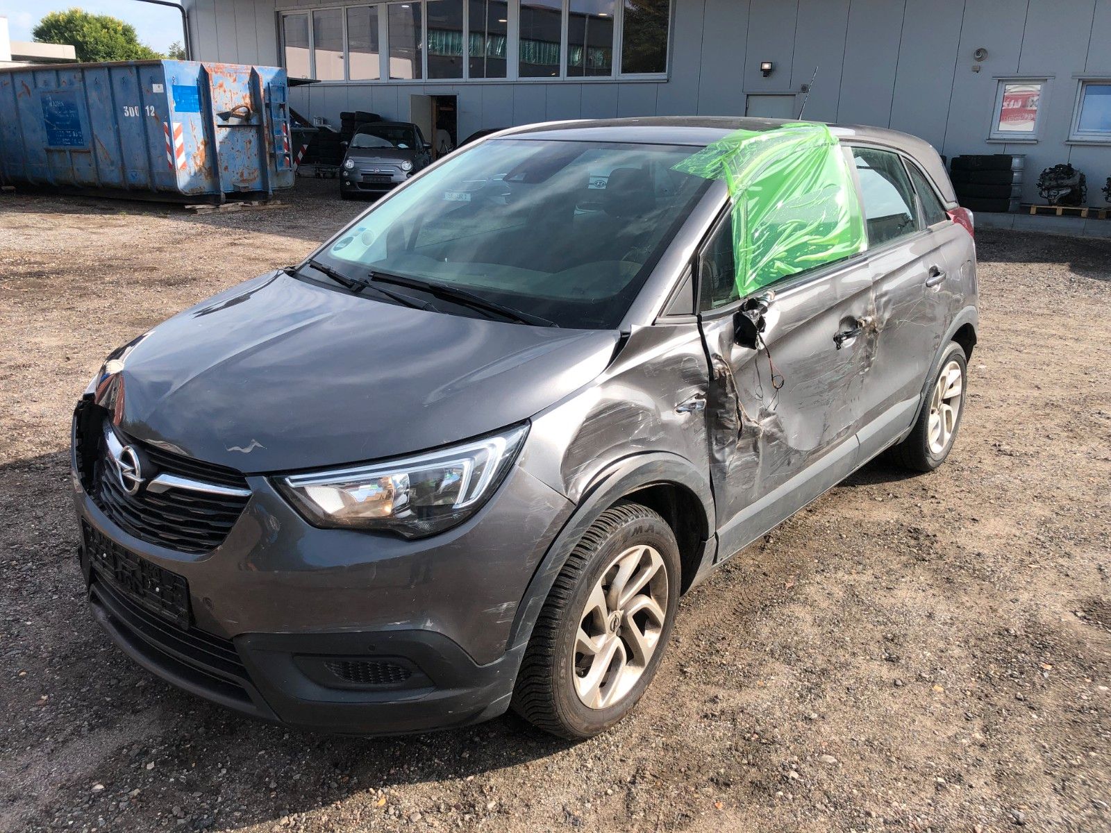Fahrzeugabbildung Opel Crossland (X) Edition Unfall