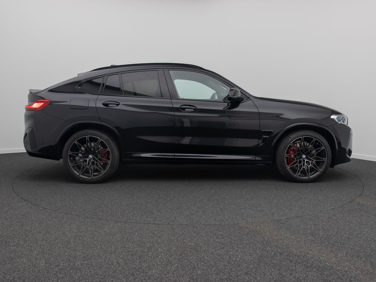 Fahrzeugabbildung BMW X4 M Competition M Driver´s 360°Laser DAB 21Zoll