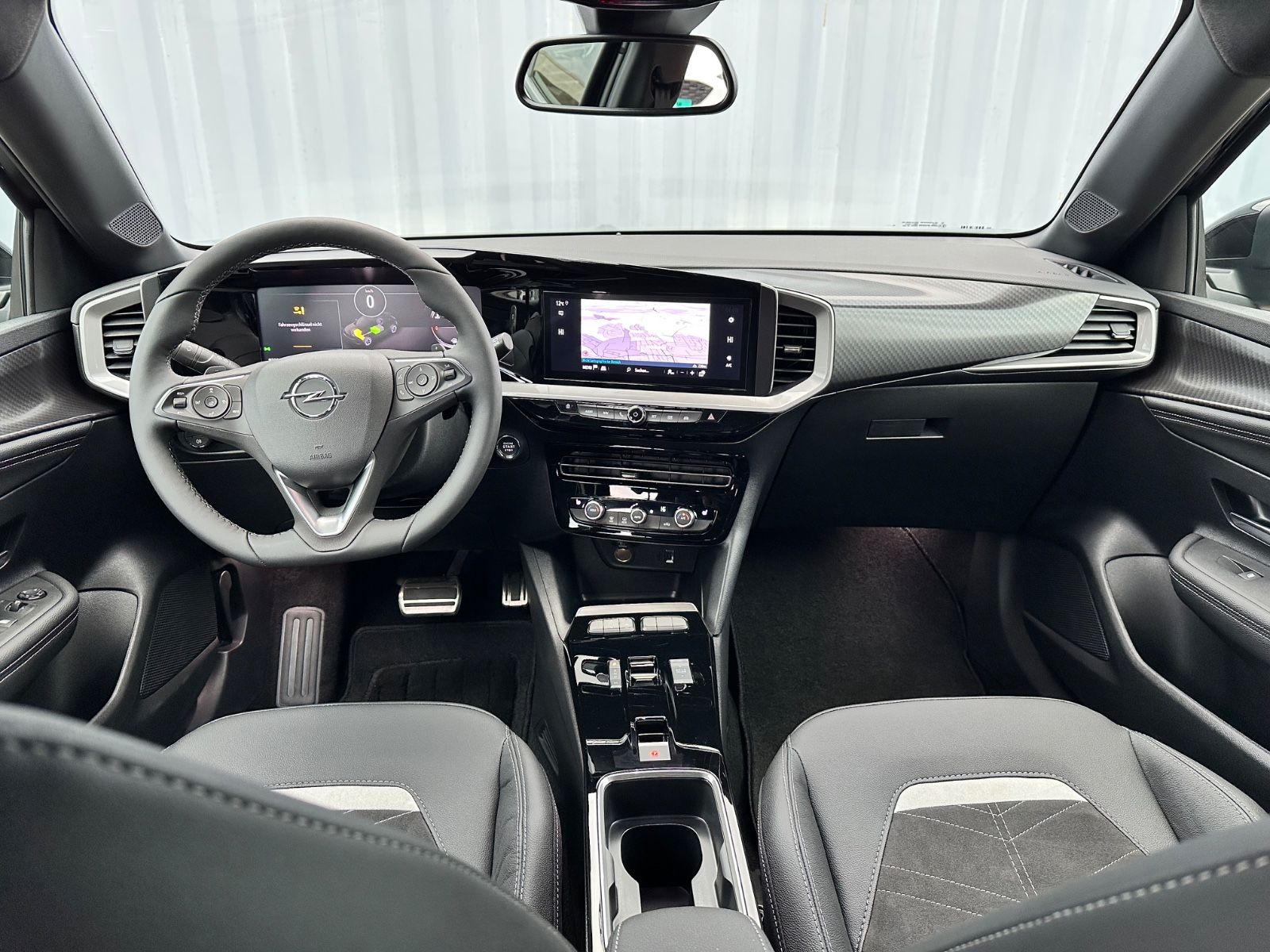 Fahrzeugabbildung Opel Mokka Hybrid Ultimate Navi*Sitzh.*Kamera*Keyless