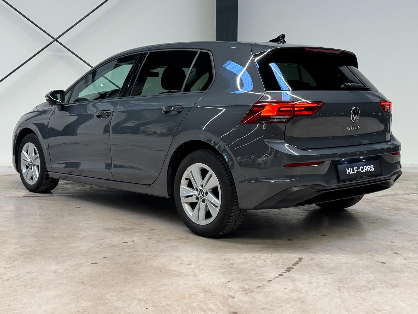 Volkswagen Golf VIII 1.5 TSI LIFE*SHZ*LED+*AMBIENTE*NAVI*, миниатюра 3