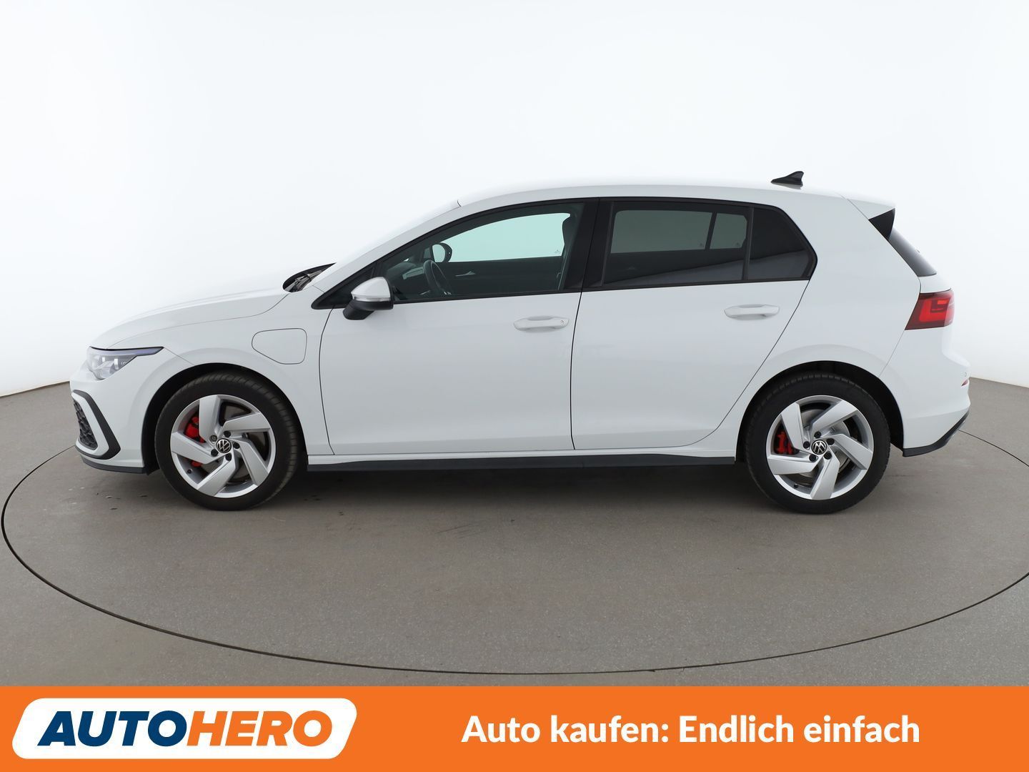 Volkswagen Golf VIII 1.4 GTE Aut.*NAVI*LED*ACC* imagem 3