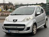 Peugeot 107 - Peugeot 107 in Frankfurt (Main)